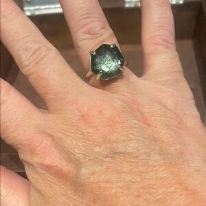 Kendra Scott green stone ring size 6